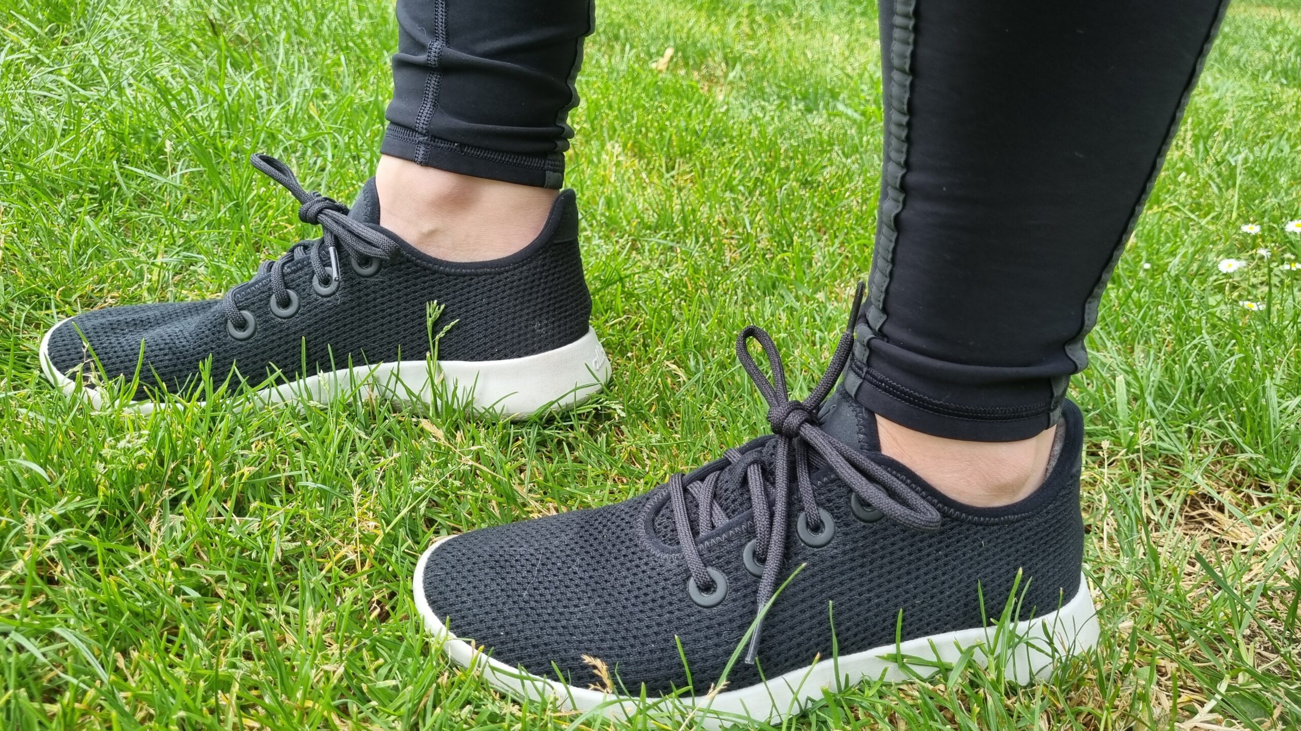 Top 5 Walking Shoes for All-Day Comfort in 2025